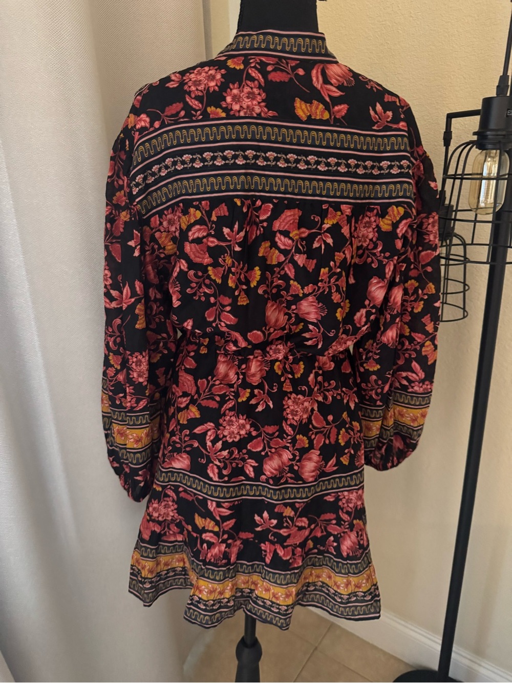 Alice + Olivia Sedona Floral Silk Blend Boho Mini Dress Tassel Tie Size 2 - Picture 7 of 11